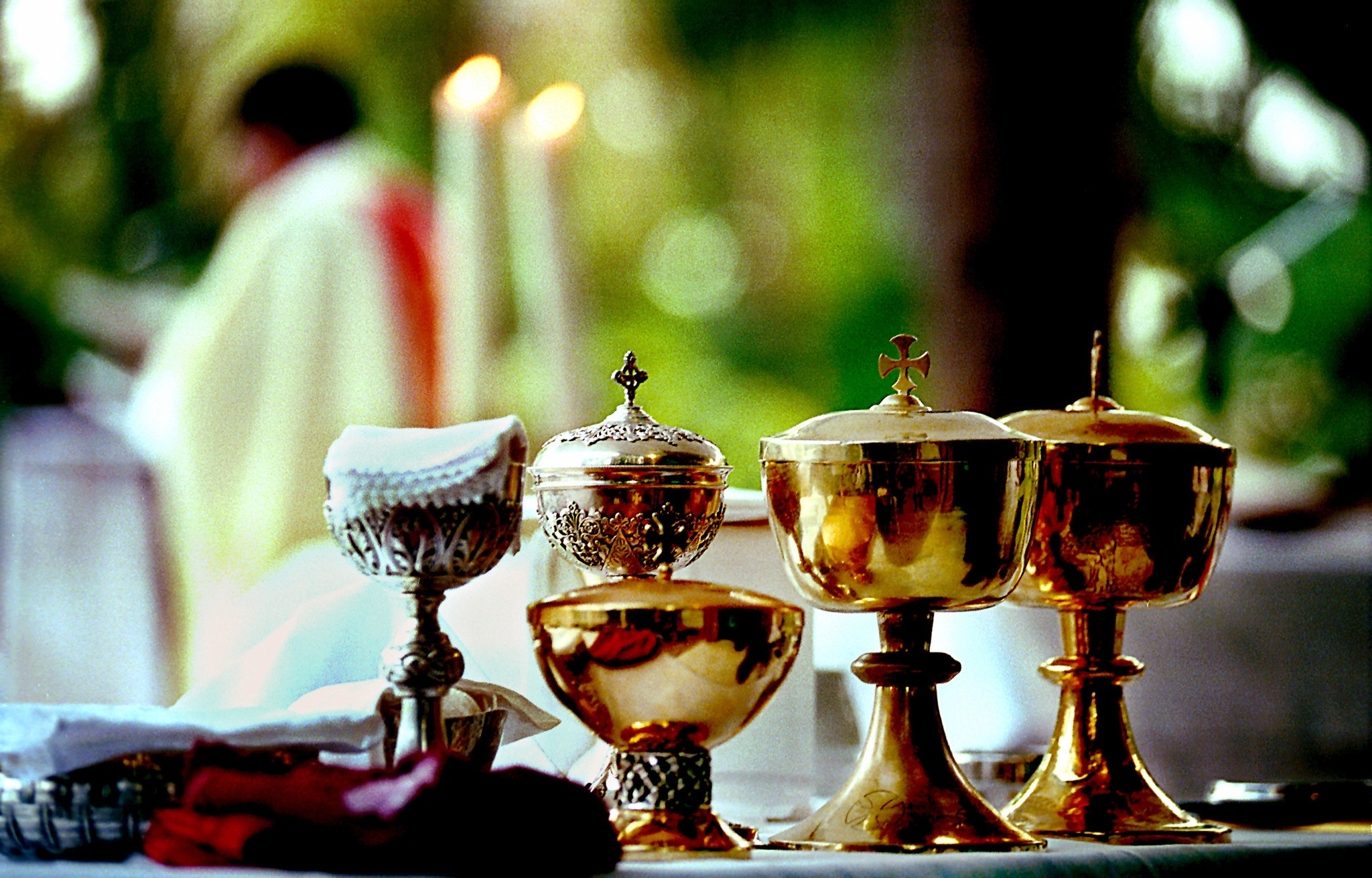 Eucaristias madeirenses já podem ser celebradas com vinho Madeira